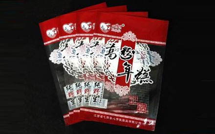 聚酯（PE）材質(zhì)真空包裝袋有哪些特點？